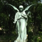 Angelus,  von gr. άγγελος ángelos “Bote”